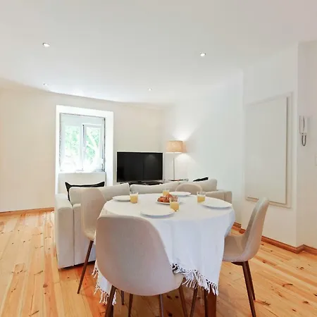 Bright 1bdr Minutes From The Tagus River * Lisbon