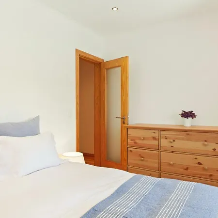 Bright 1bdr Minutes From The Tagus River * Lisbon
