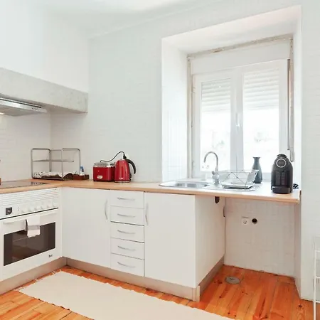 Bright 1bdr Minutes From The Tagus River * Lisbon